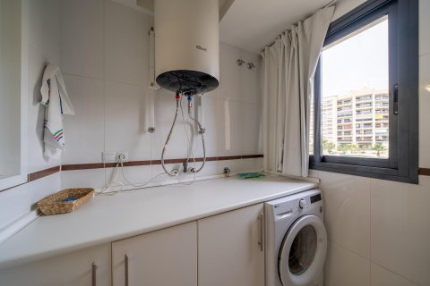 Apartamento en alquiler Villajoyosa, Alicante, España 2 dormitorios, 95 m2 No. 109285 - foto 22