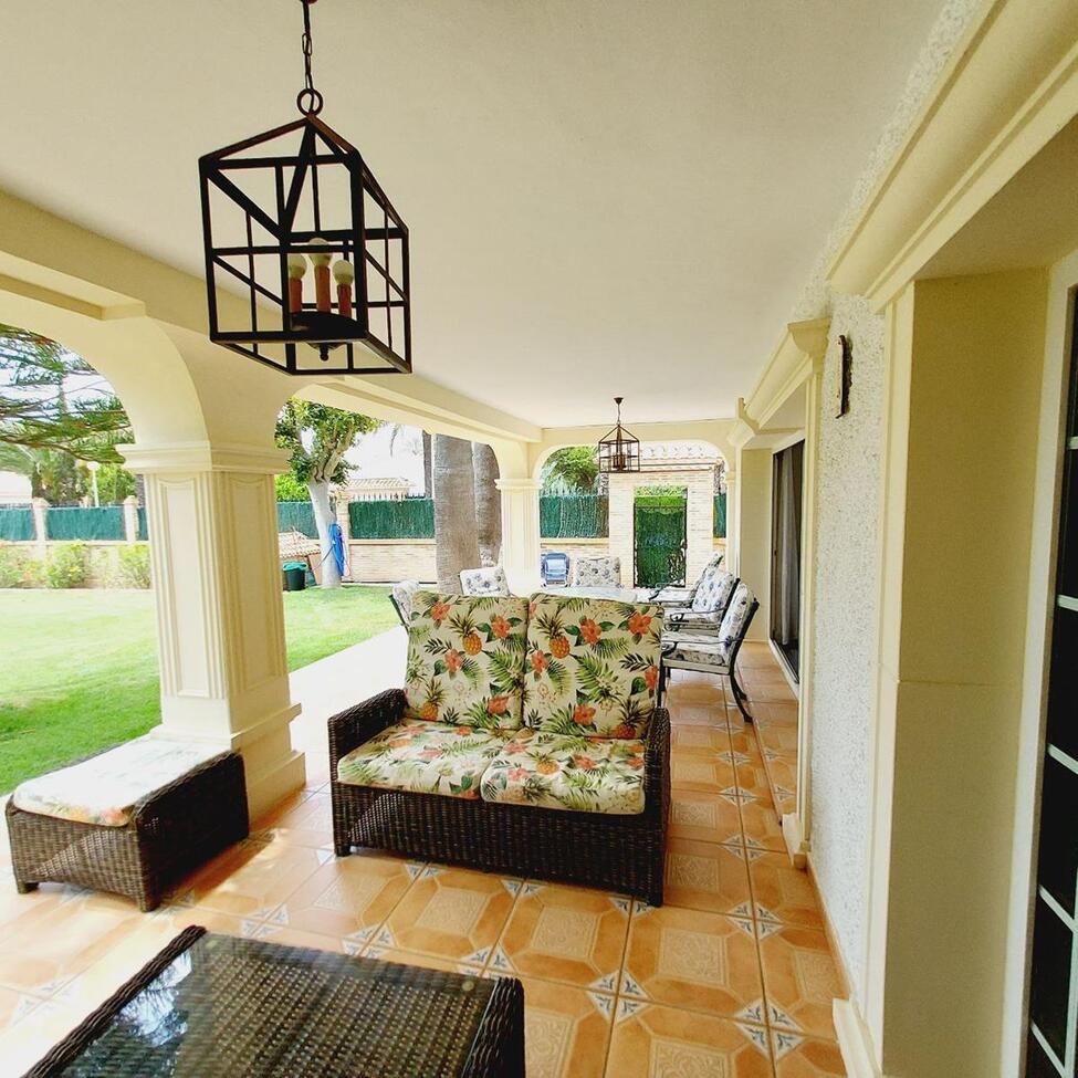Villa in Cabo Roig, Alicante, Spain 7 bedrooms,  No. 115483