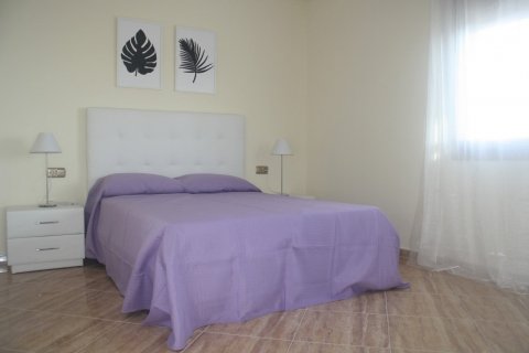 Villa for sale Torrevieja, Alicante, Spain 3 bedrooms, 154 sq.m. No. 114143 - photo 13