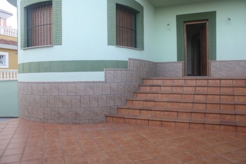 Villa for sale Torrevieja, Alicante, Spain 3 bedrooms, 154 sq.m. No. 114143 - photo 2
