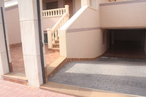 Townhouse for sale Torrevieja, Alicante, Spain 2 bedrooms, 225 sq.m. No. 114154 - photo 23