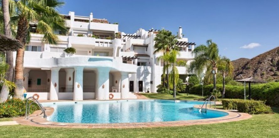 Appartamento Benahavis, Malaga, Spagna 2 camere da letto, 129 mq. N° 21511