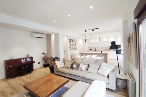 Appartamento in vendita Valencia, Spagna 4 camere da letto, 185 mq. N° 107153 - foto 6