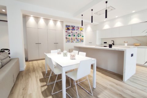Appartamento in vendita Valencia, Spagna 4 camere da letto, 185 mq. N° 107153 - foto 5