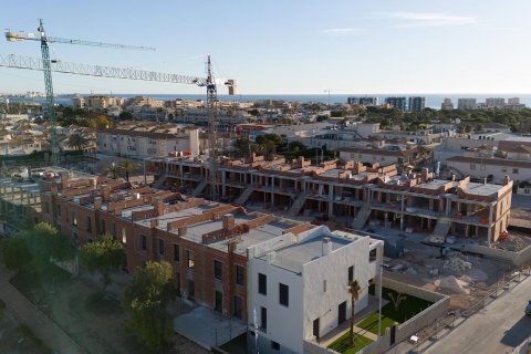 Продажа бунгало в Пилар де ла Орадада, Аликанте, Испания 2 спальни, 71м2 №117911 - фото 21