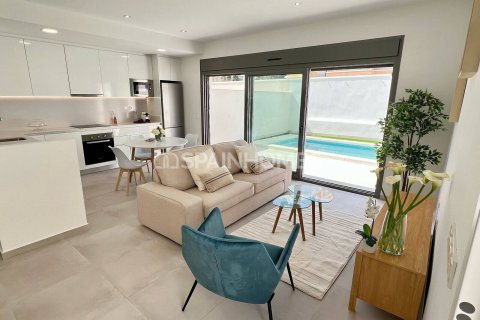 Villa till salu i Orihuela, Alicante, Spanien 3 sovrum, 106 kvm. Nr. 52698 - foto 3