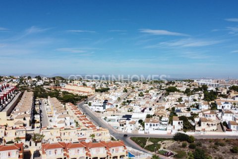 Lägenhet till salu Orihuela, Alicante, Spanien 2 sovrum, 65 kvm. Nr. 98456 - foto 12