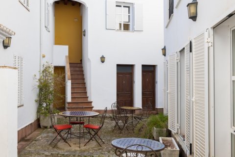 Townhouse for sale Medina Sidonia, Cadiz, Spain 11 bedrooms, 500 sq.m. No. 107641 - photo 8