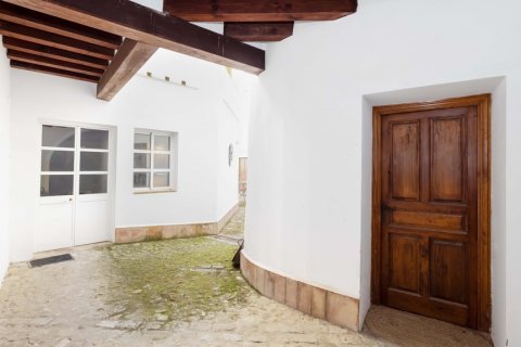 Townhouse for sale Medina Sidonia, Cadiz, Spain 11 bedrooms, 500 sq.m. No. 107641 - photo 3