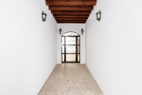 Townhouse for sale Medina Sidonia, Cadiz, Spain 11 bedrooms, 500 sq.m. No. 107641 - photo 2