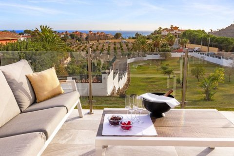Villa à vendre Benalmadena, Malaga, Espagne, 5 chambres, 378 m2 No. 107640 - photo 2