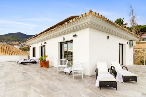 Villa à vendre Benalmadena, Malaga, Espagne, 5 chambres, 378 m2 No. 107640 - photo 22