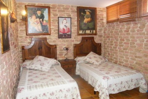 Kaupunkipientalo myytävänä Daya Nueva, Alicante, Espanja, 6 makuuhuonetta,  No. 115626 - kuva 22