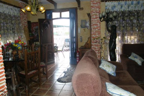 Kaupunkipientalo myytävänä Daya Nueva, Alicante, Espanja, 6 makuuhuonetta,  No. 115626 - kuva 11