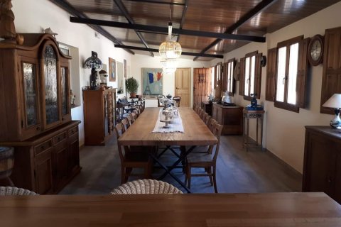 Huvila myytävänä Villena, Alicante, Espanja, 10 makuuhuonetta, 750 m2 No. 116345 - kuva 11