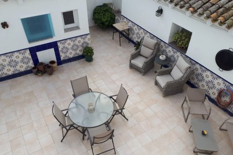 Huvila myytävänä Villena, Alicante, Espanja, 10 makuuhuonetta, 750 m2 No. 116345 - kuva 7