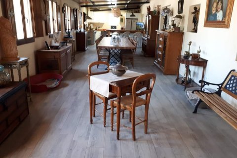 Huvila myytävänä Villena, Alicante, Espanja, 10 makuuhuonetta, 750 m2 No. 116345 - kuva 14