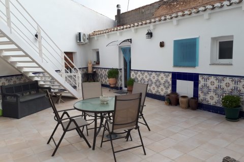 Huvila myytävänä Villena, Alicante, Espanja, 10 makuuhuonetta, 750 m2 No. 116345 - kuva 8