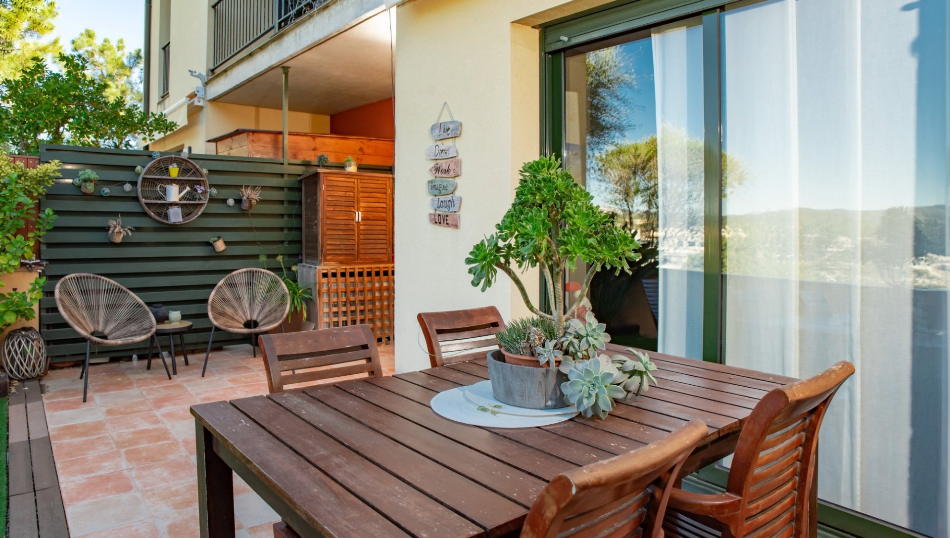 Kaupunkipientalo Lloret de Mar, Girona, Espanja 4 makuuhuonetta, 207 m2 No. 93399