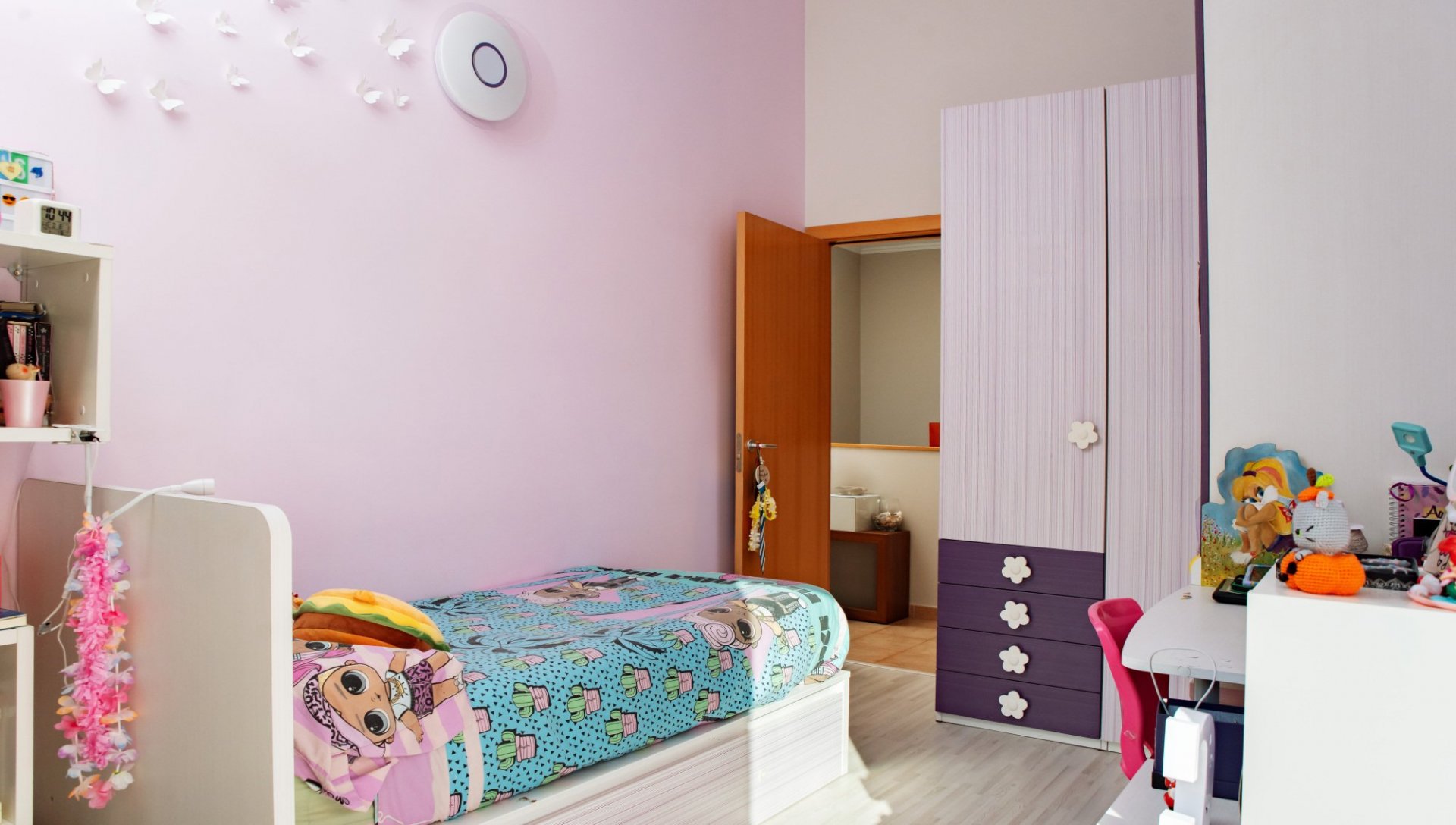 Kaupunkipientalo Lloret de Mar, Girona, Espanja 4 makuuhuonetta, 207 m2 No. 93399