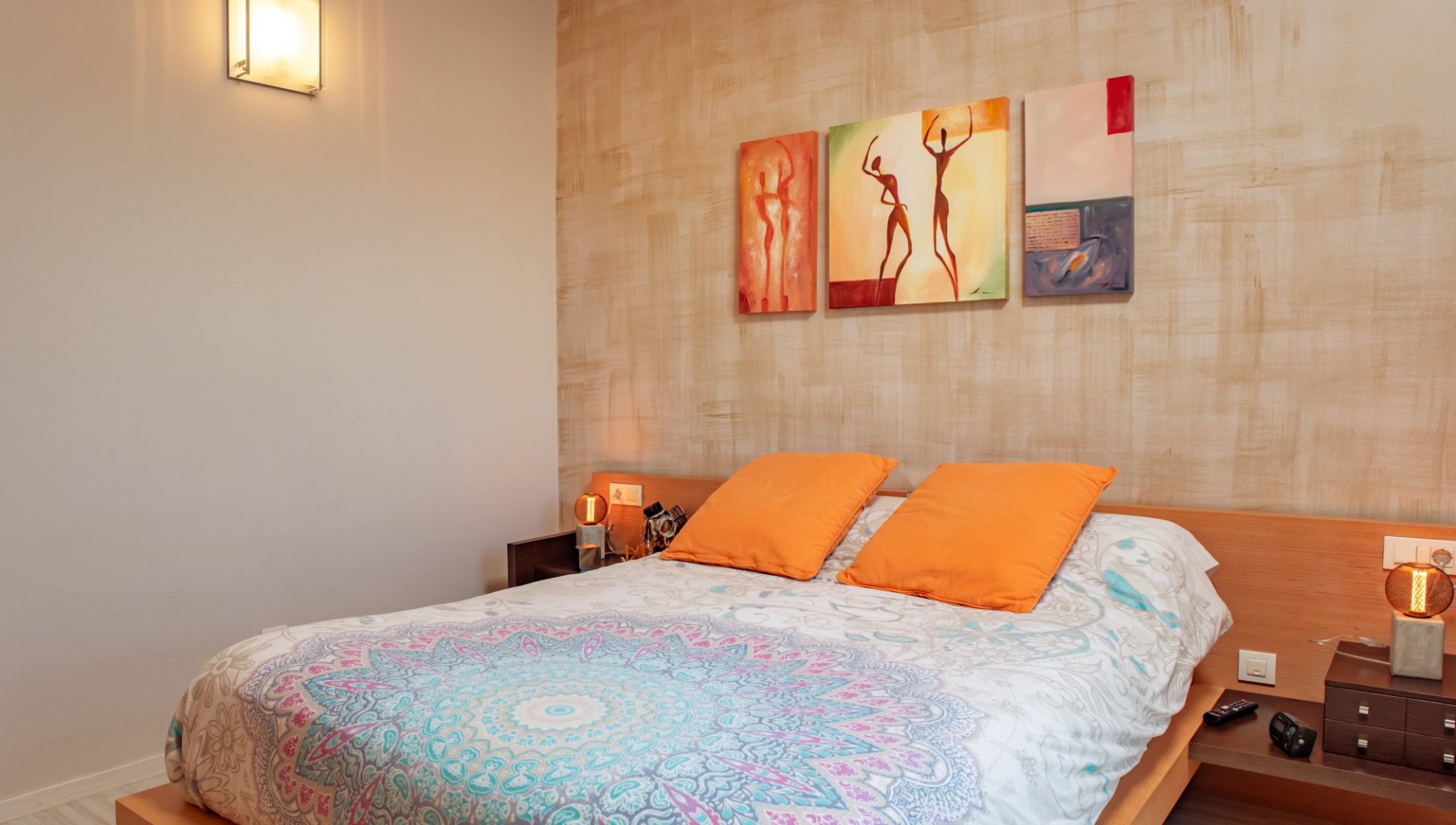 Kaupunkipientalo Lloret de Mar, Girona, Espanja 4 makuuhuonetta, 207 m2 No. 93399