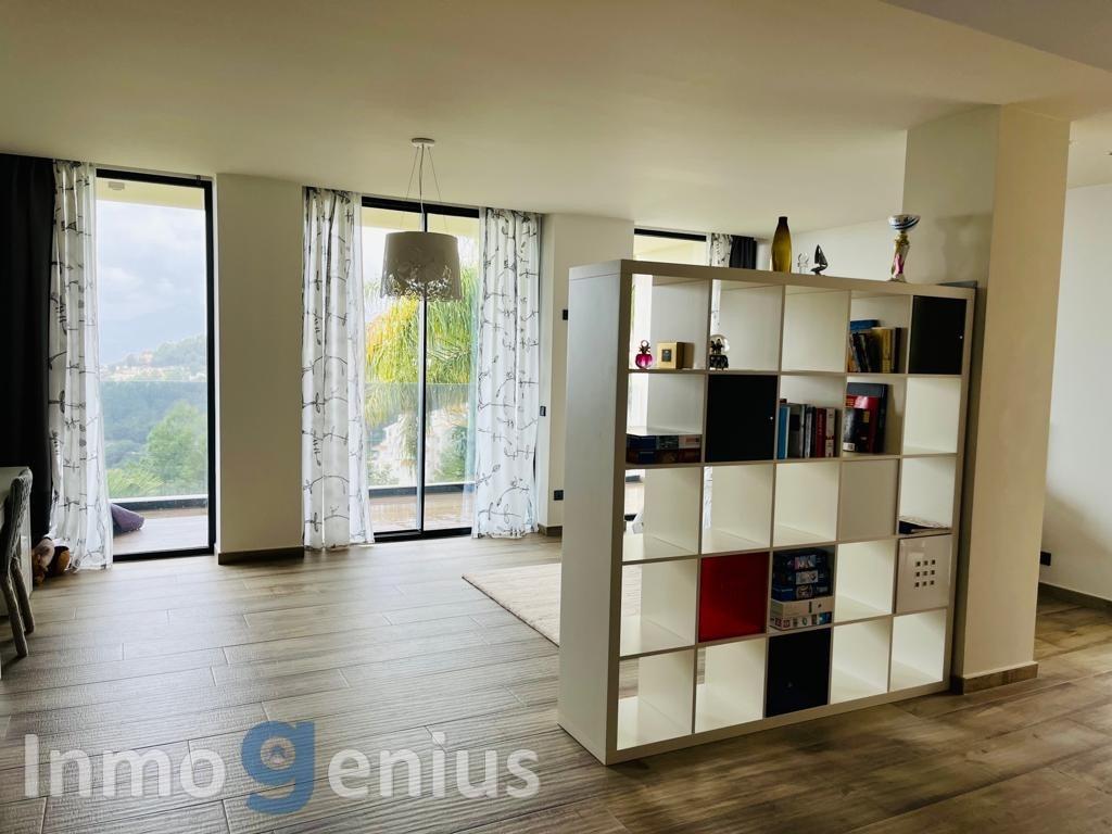 Villa à Altea, Alicante, Espagne 3 chambres, 800 m2 No. 81579