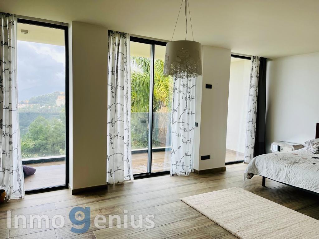 Villa à Altea, Alicante, Espagne 3 chambres, 800 m2 No. 81579