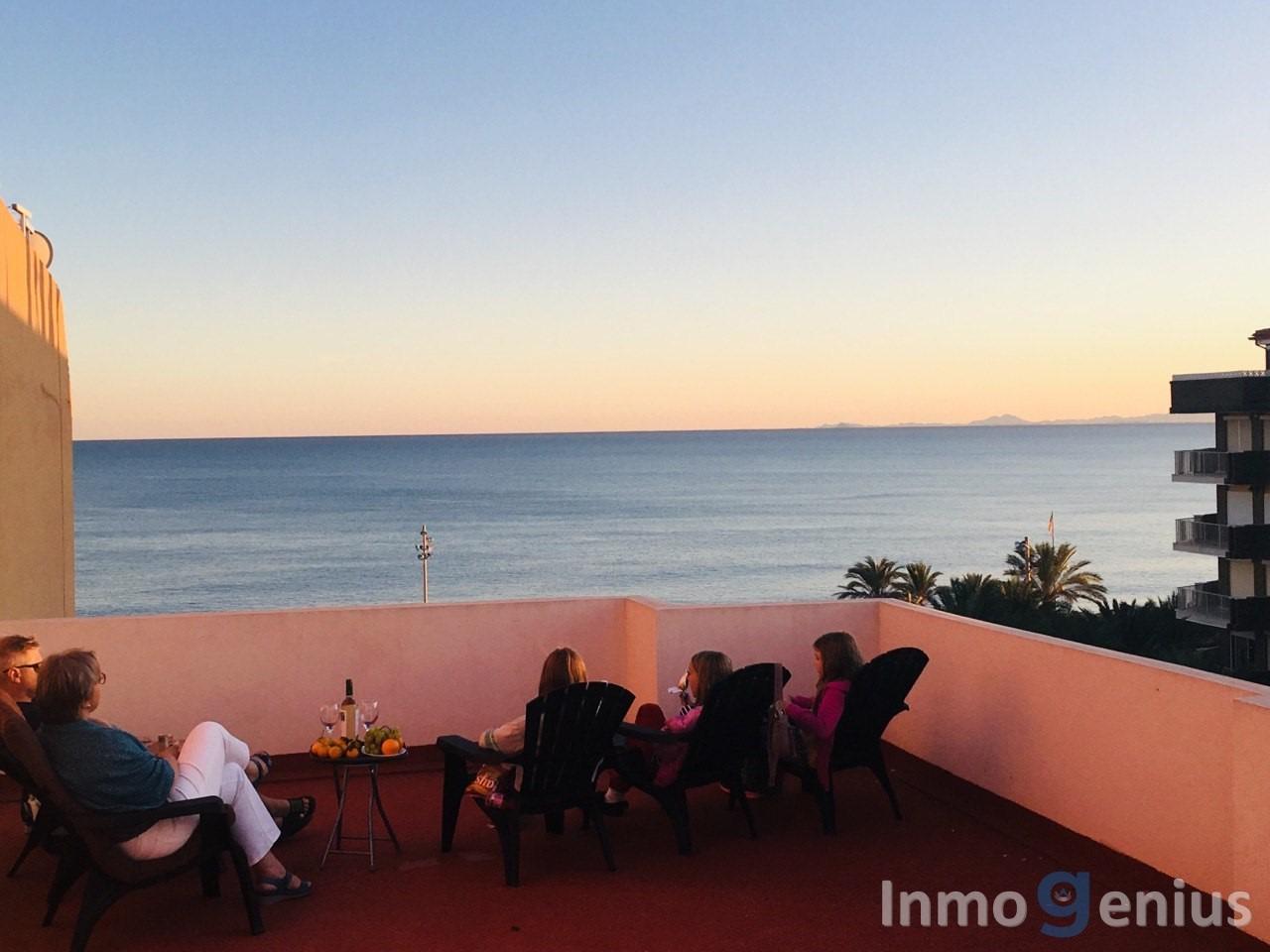Appartamento a Torrevieja, Alicante, Spagna 3 camere da letto, 115 mq. N° 81577