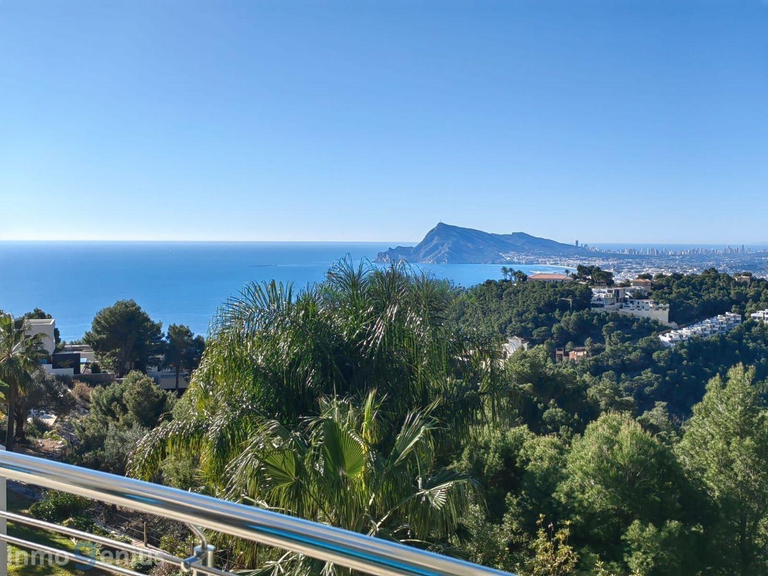 Villa i Altea, Alicante, Spanien 5 sovrum, 635 kvm. Nr. 81578
