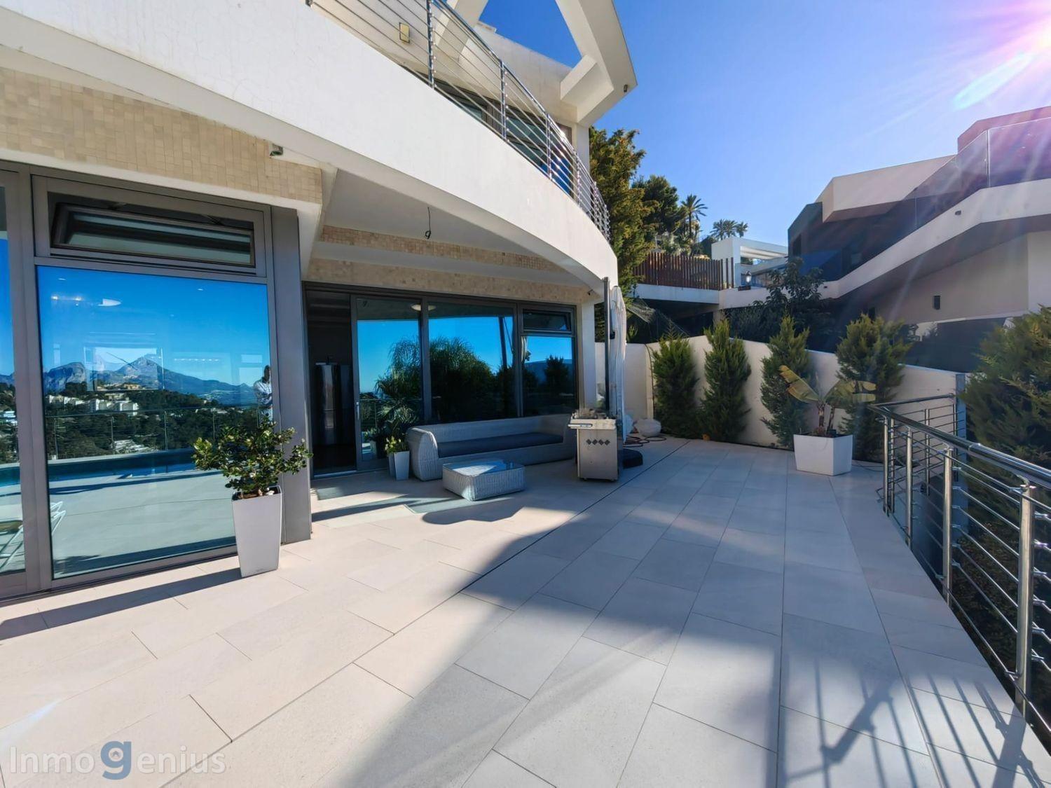 Villa i Altea, Alicante, Spanien 5 sovrum, 635 kvm. Nr. 81578