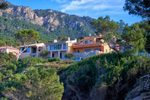 Villa for sale Banyalbufar, Mallorca, Spain 5 bedrooms, 220 sq.m. No. 111745 - photo 2