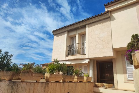 Townhouse for sale Palma de Majorca, Mallorca, Spain 3 bedrooms, 213 sq.m. No. 111743 - photo 1