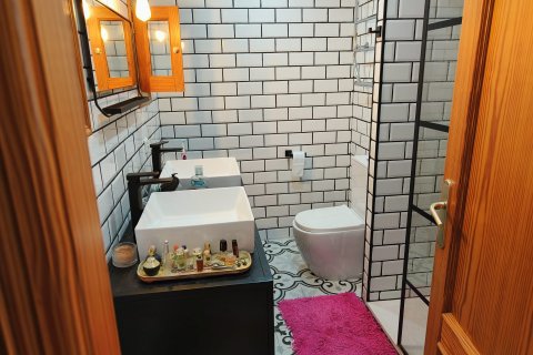 Townhouse for sale Palma de Majorca, Mallorca, Spain 3 bedrooms, 213 sq.m. No. 111743 - photo 17