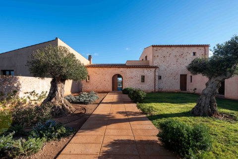 Finca myytävänä Santanyi, Mallorca, Espanja, 5 makuuhuonetta, 480 m2 No. 111738 - kuva 3