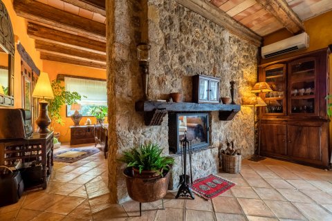 Villa à vendre Valldemosa, Mallorca, Espagne, 5 chambres, 325 m2 No. 111744 - photo 3