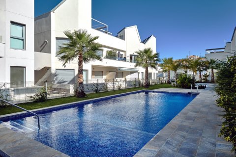 Duplex zum Verkauf Torrevieja, Alicante, Spanien 2 Schlafzimmer, 79 m2 Nr. 119068 - Foto 24