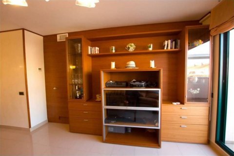 Apartment for sale Cambrils, Tarragona, Spain 3 bedrooms, 100 sq.m. No. 21894 - photo 5