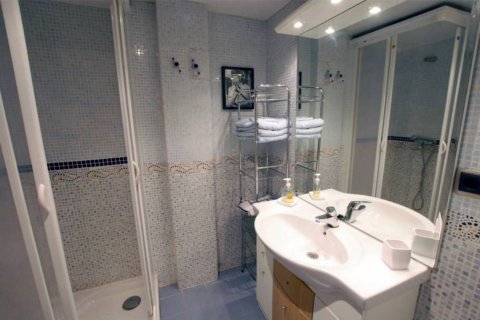 Apartment for sale Cambrils, Tarragona, Spain 3 bedrooms, 100 sq.m. No. 21894 - photo 16