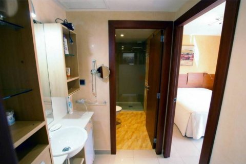 Apartment for sale Cambrils, Tarragona, Spain 3 bedrooms, 100 sq.m. No. 21894 - photo 8