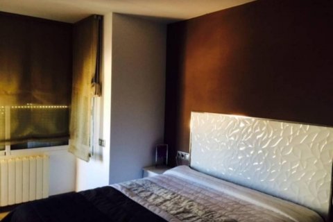 Продажа квартиры Камбрильс, Таррагона, Испания 4 спальни, 120м2 №21999 - фото 6
