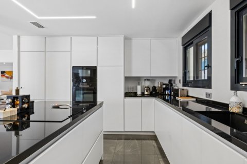 Villa for sale San Juan, Alicante, Spain 5 bedrooms, 313 sq.m. No. 119469 - photo 8