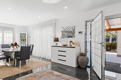 Villa for sale San Juan, Alicante, Spain 5 bedrooms, 313 sq.m. No. 119469 - photo 4