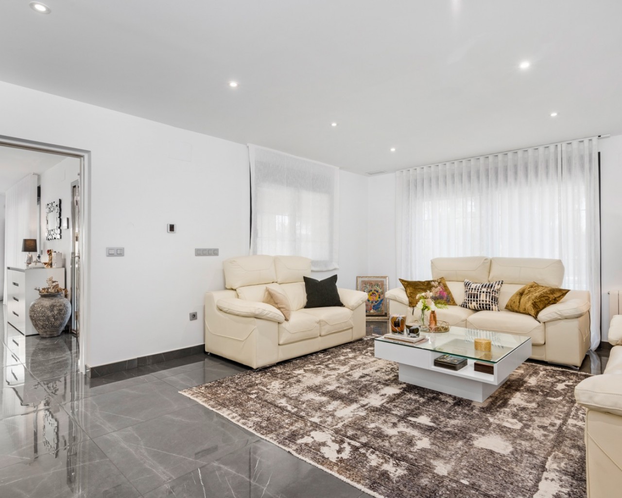 Villa en San Juan, Alicante, España 5 dormitorios, 313 m2 No. 119469