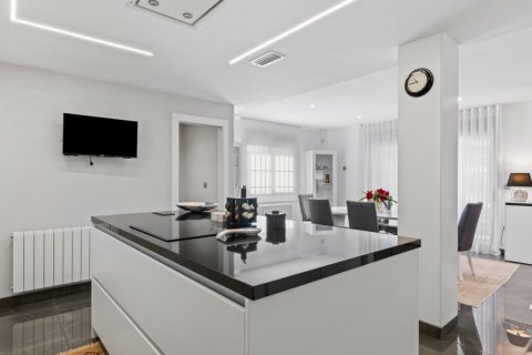 Villa for sale San Juan, Alicante, Spain 5 bedrooms, 313 sq.m. No. 119469 - photo 10