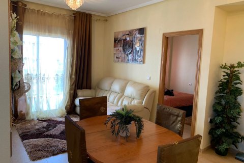 Продажа квартиры в Гуардамар-дель-Сегура, Аликанте, Испания 3 спальни, 100м2 №119464 - фото 21