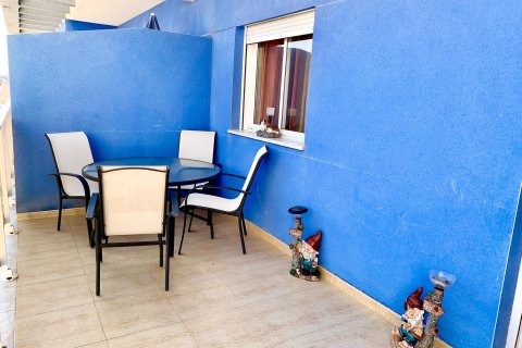 Продажа квартиры в Гуардамар-дель-Сегура, Аликанте, Испания 3 спальни, 100м2 №119464 - фото 29
