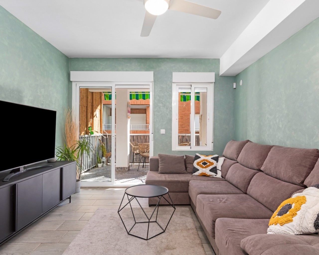 Apartment à Guardamar del Segura, Alicante, Espagne 3 chambres, 101 m2 No. 119463
