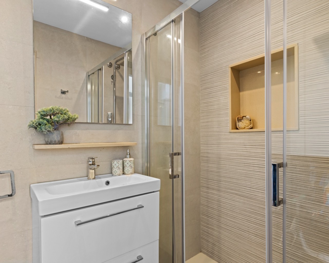Apartment à Guardamar del Segura, Alicante, Espagne 3 chambres, 101 m2 No. 119463