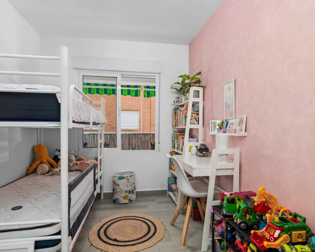 Apartment à Guardamar del Segura, Alicante, Espagne 3 chambres, 101 m2 No. 119463