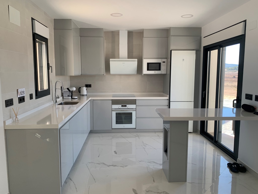 Villa i Pinoso, Alicante, Spanien 3 sovrum, 150 kvm. Nr. 89431